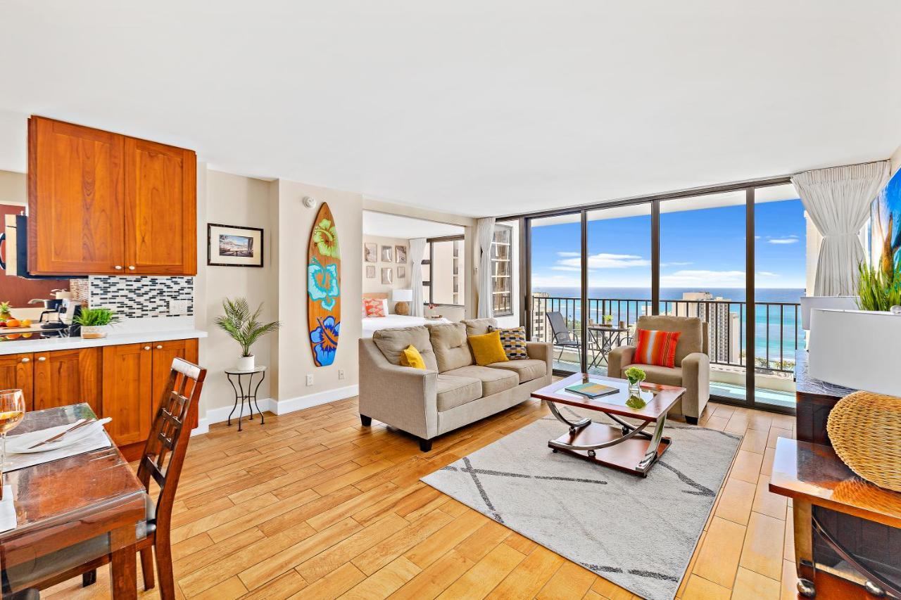 Waikiki Banyan 1Br With Great Ocean Views, Steps To Beach & Parking! Honolulu Exterior foto