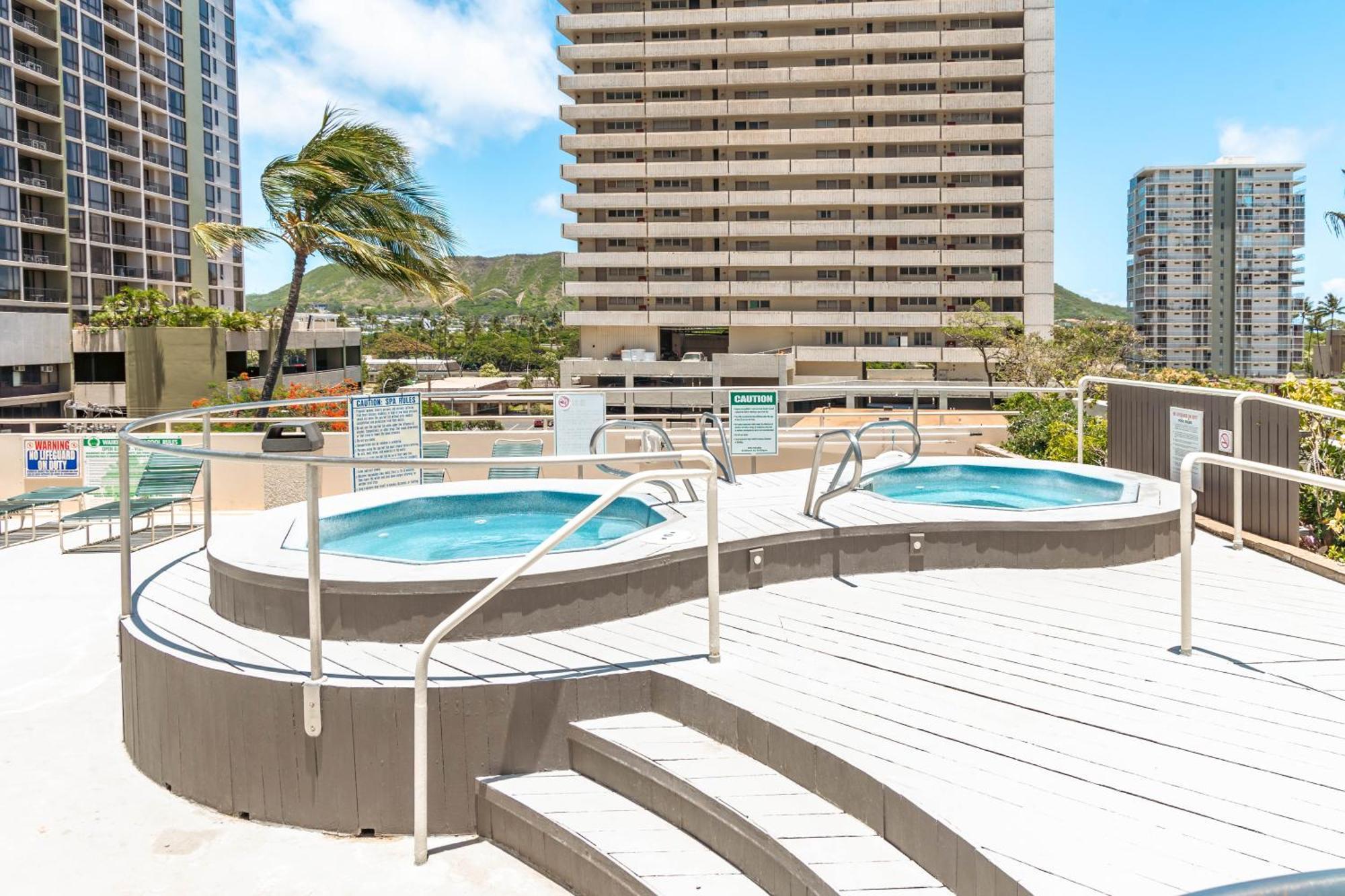 Waikiki Banyan 1Br With Great Ocean Views, Steps To Beach & Parking! Honolulu Exterior foto